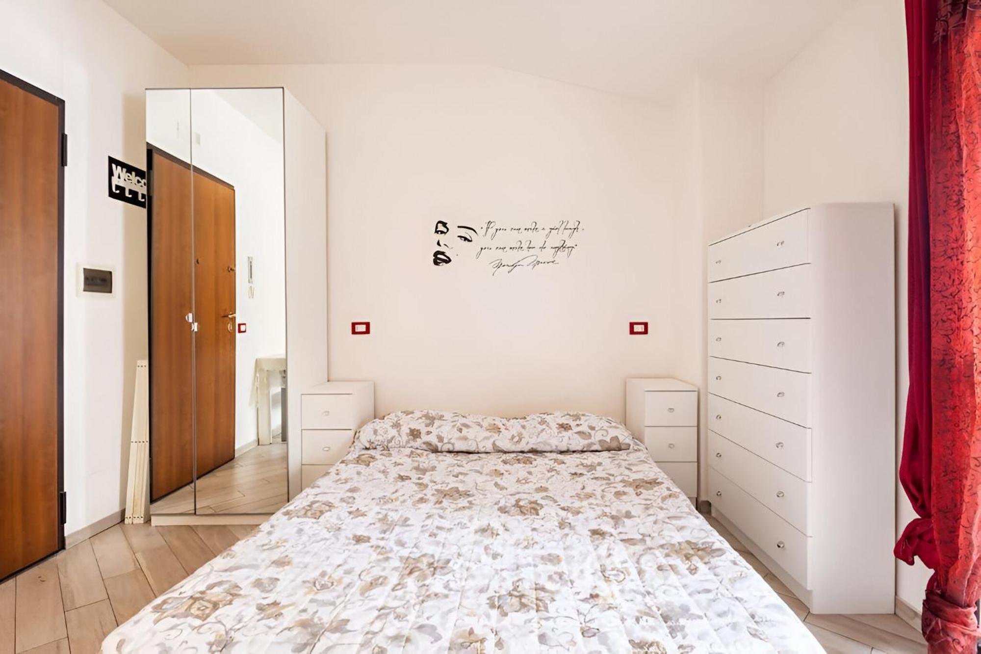 Romantico Monolocale Veranda Privata Vista Mare Реджо ди Калабрия Екстериор снимка